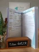 LISTENING (RENKLİ ÇEVİRİLİ VİDEOLAR+KİTAP)